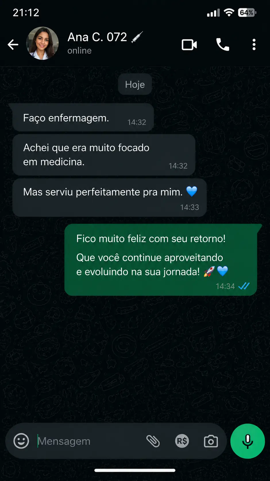 Print de conversa de aluna de enfermagem no WhatsApp sobre a plataforma servir para o curso